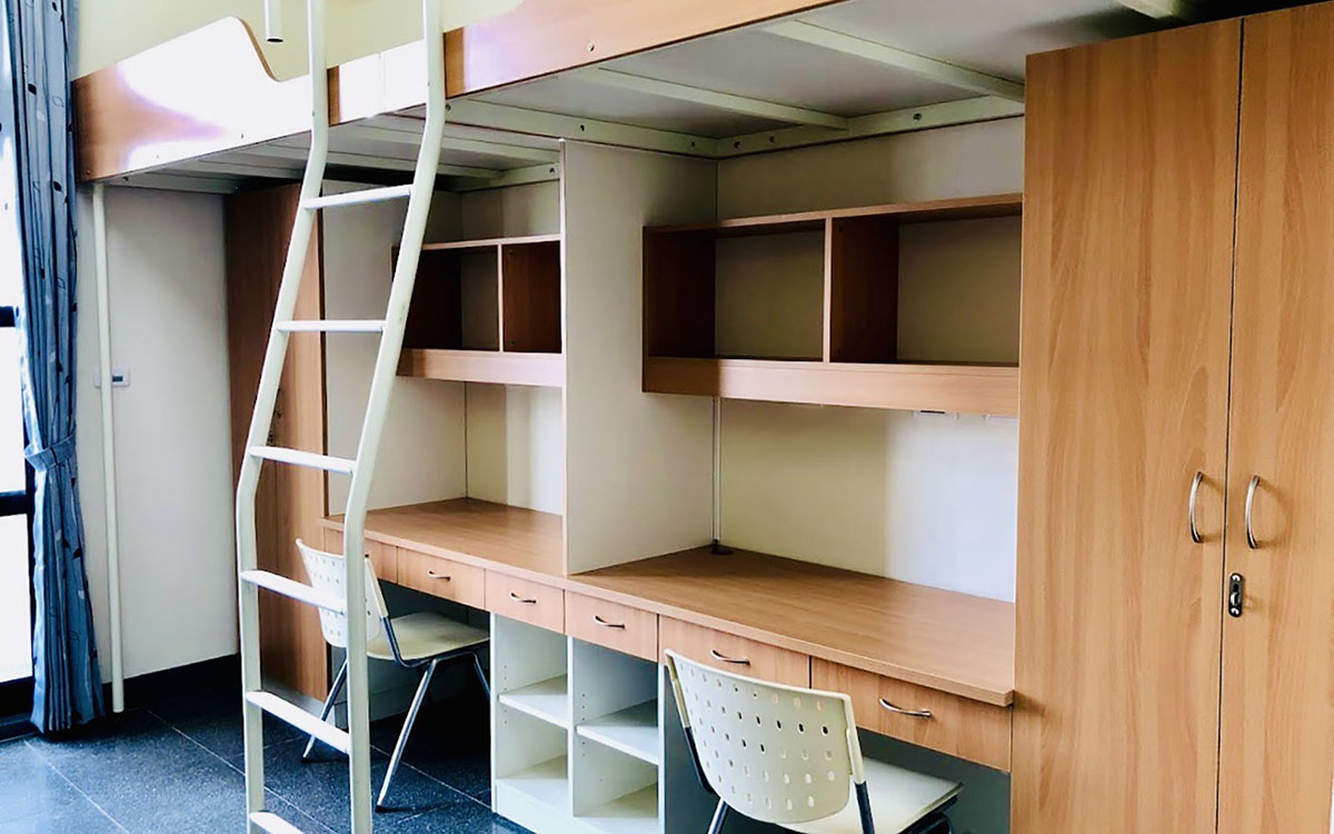 第二宿舍四人套房